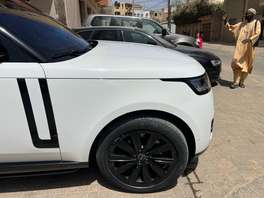 Range Rover vogue 2024 thumb 13