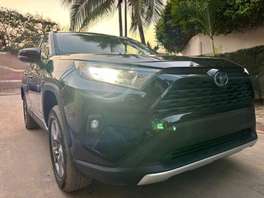 Toyota Rav4 XLE hybride 2022 thumb 1