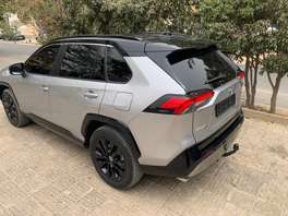 Toyota rave 4 2024 thumb 4