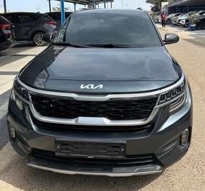 Kia Seltos 2023 essence  full options