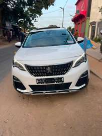Peugeot  3008 🔘 Année :  *2017 🔘