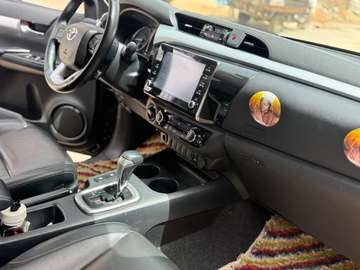 Toyota hilux 2021