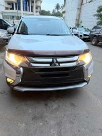 Mitsubishi Outlander 2017