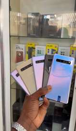 SAMSUNG S10  5G 256GB RAM8