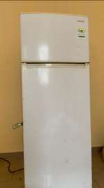 Frigo avec mini congélateur à vendre