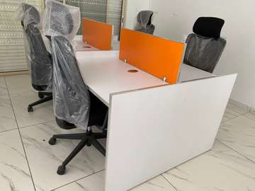 Bureau open quatre place