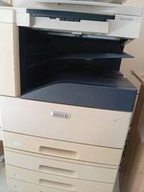 A vendre Machine imprimante xerox AltaLink C8030