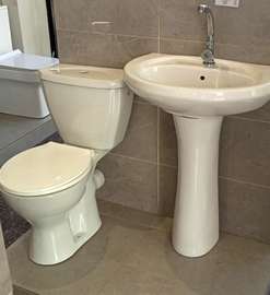 Ensemble chaise et Lavabo complet