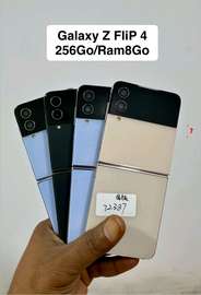 Samsung z flip 4 256go ram 8go