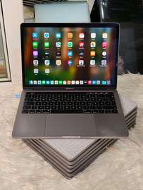 Promo Magal macbook 2020 prix 285 000