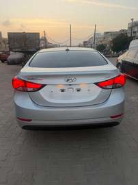 Hyundai Elantra 2016