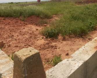 Terrain de 300m2
