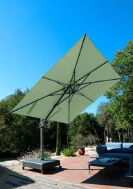 Parasol déporté inclinable 3m de diamètre et 3 de hauteur.