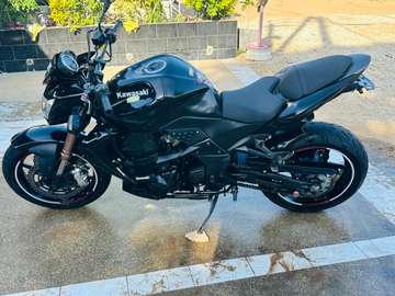 Kawasaki Z750 R