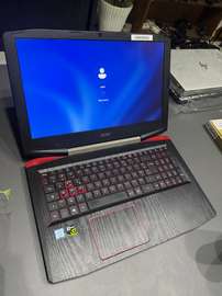 gamer acer i7 7th gen / gtx 1050 / 256gb + 1000gb