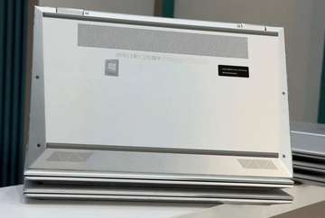 HP EliteBook x360 1040 G8