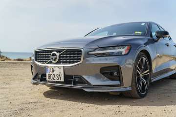 2020 Volvo s60