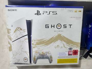 PlayStation 5 Slim Edition Limité Ghost of Yotei