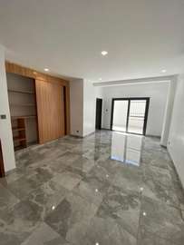 Immeuble R+6 à vendre à Mermoz