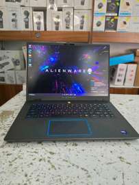 Alienware M16 R2