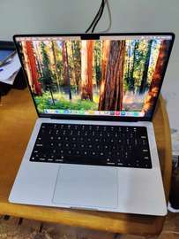Macbook Pro M1 PRO 14Pouces