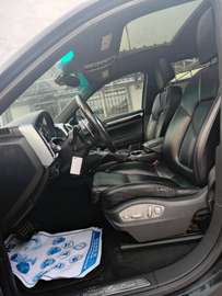 Porsche Cayenne 2014