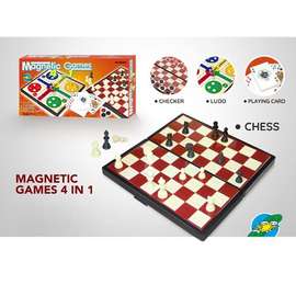Ensemble de jeu 4 en 1, échecs, ludo, dame et cartes