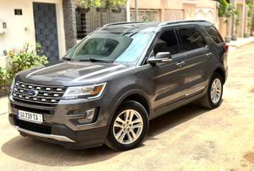 Ford Explorer Full option 7 places