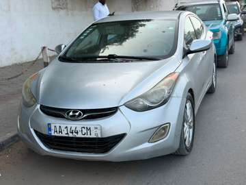 HUNDAI ELANTRA 2013