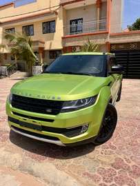 Range Rover évoque 2017