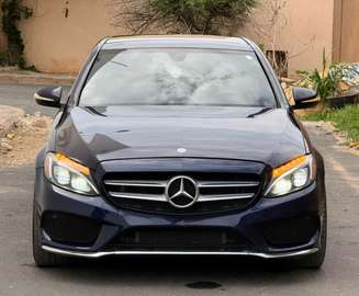 MERCEDES  C300 4MATIC Année: 2016