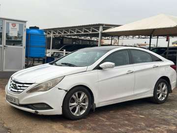 HYUNDAI SONATA 2013