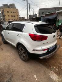 KIA SPORTAGE 2015 – Automatique, Essence, Cuir – 131 000 km