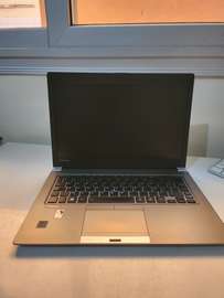 PC PORTABLE TOSHIBA Z930