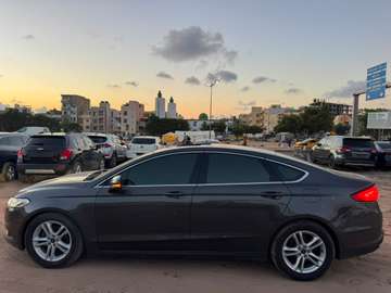 Ford mondeo 2016