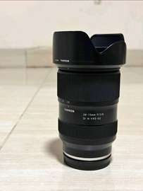 Objectif sony 28-75 mm