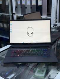 Dell Alienware m15 r4 3070 : 8go