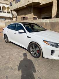 Kia Optima Berline Blanche Jantes Alliage