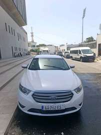 Ford Taurus 2017