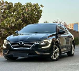 Renault SM6