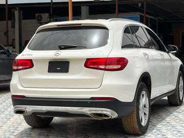 MERCEDES GLC 300