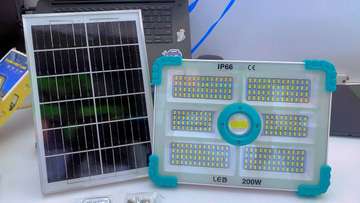 Projecteur solaire rechargeable 200W