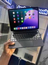 iPad Pro M1 11 Pouces 2To avec Clavier
