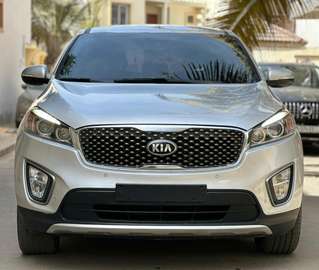 KIA SORENTO 2017 FULL OPTIONS