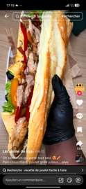 Sandwich baguette poulet grillé légumes frais