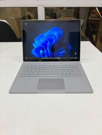 Surface Book 3 i5 8g de ram 256