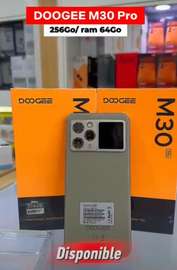DOOGEE M30 256Go/ ram 8 scellé