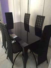 Table 6 chaise