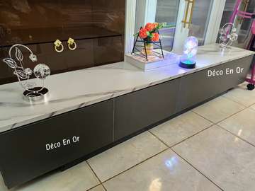 Table télé 1m60
