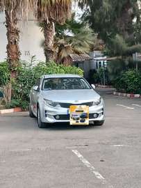 Location kia k5 full options